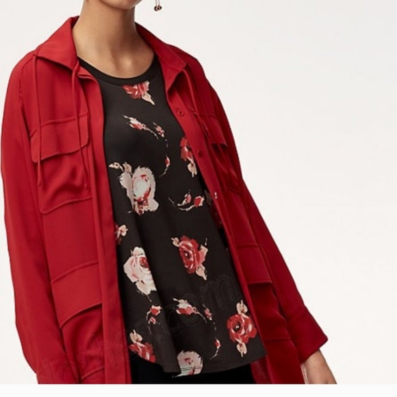 Babaton floral 3 quarter sleeve top - Picture 9 of 9